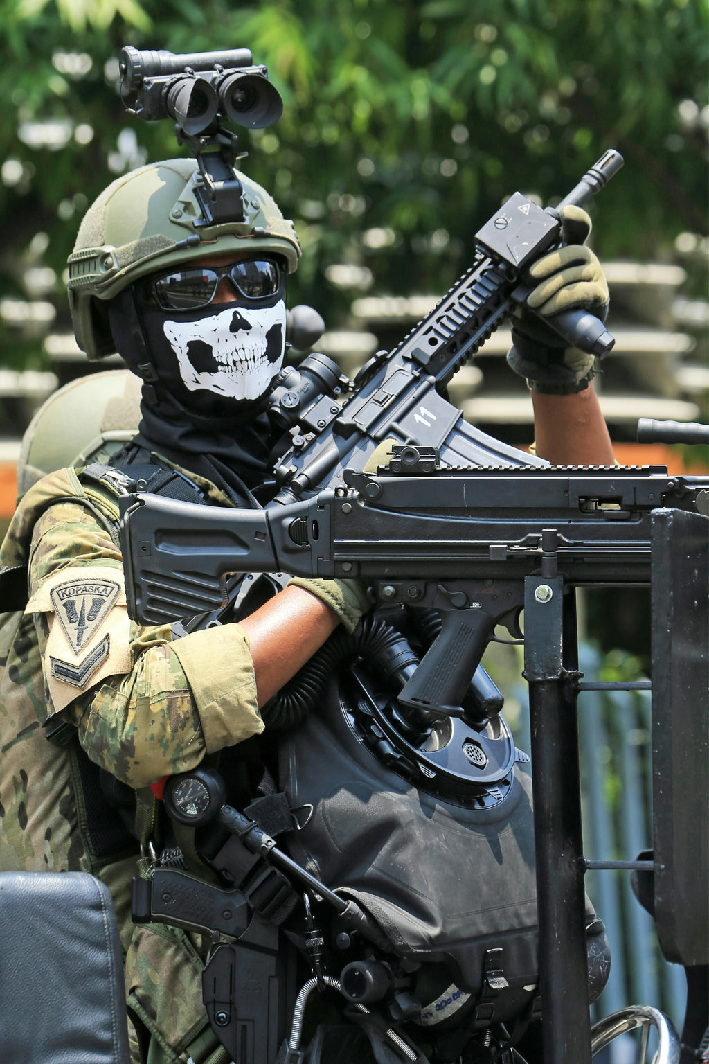 Hardline Operator Shades